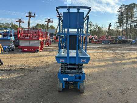 Scissor lift  GENIE GS2632 (2)