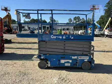Scissor lift 2017  Genie GS3232 (1)