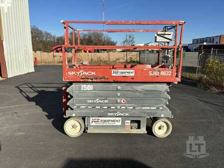 Scissor lift  SKYJACK SJIII4632 (1)