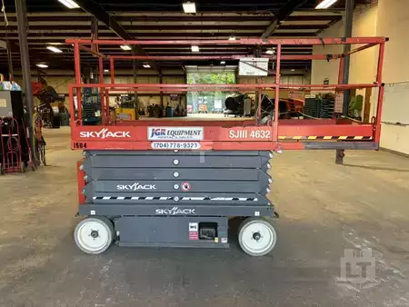 Plataforma de Tijera 2017  SKYJACK SJIII4632 (3)