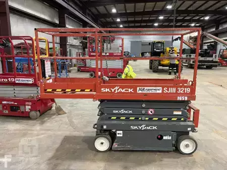 Scissor lift-SKYJACK-SJIII3219