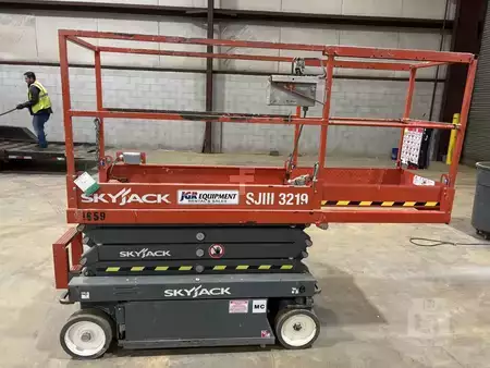 Scissor lift 2019  SKYJACK SJIII3219 (3)