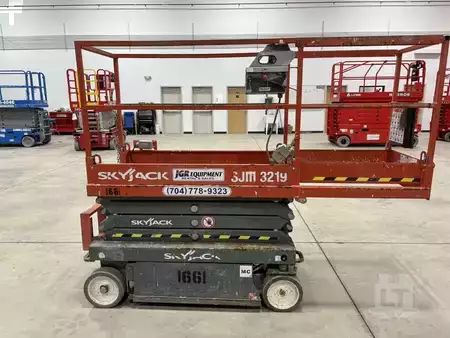 Scissor lift 2019  SKYJACK SJIII3219 (2)