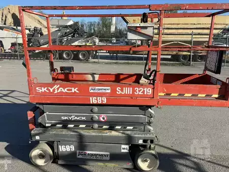 Scissor lift 2019  SKYJACK SJIII3219 (3)