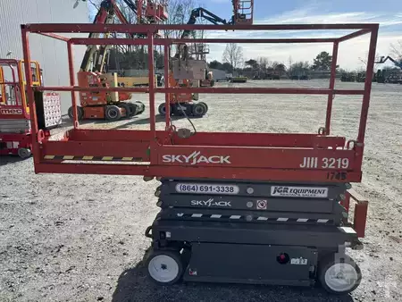 Scissor lift 2019  SKYJACK SJIII3219 (3)