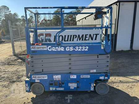 Scissor lift  GENIE GS3232 (3)