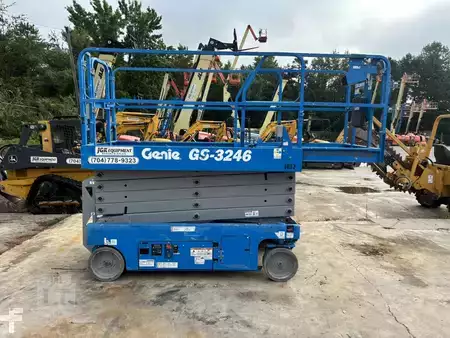 Plataforma de Tijera 2020  Genie GS3246 (3)