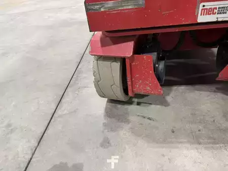 Scissor lift 2020  MEC MICRO 26 (8)