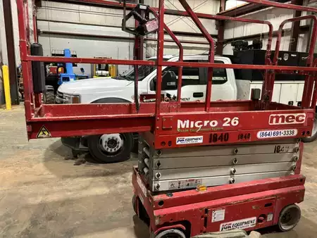 Scissor lift 2020  MEC MICRO 26 (3)