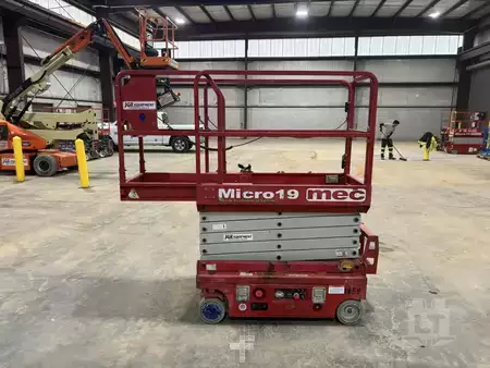 Plataforma de Tijera 2019  MEC MICRO 19 (3)