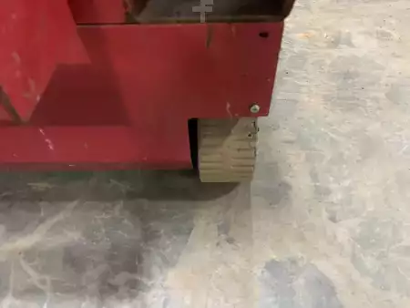 Plataforma de Tijera 2019  MEC MICRO 19 (9)