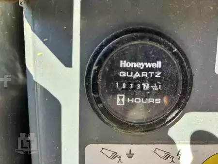 Scissor lift 2016  SKYJACK SJ6832RT (5)