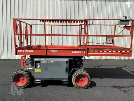 Scissor lift 2019  SKYJACK SJ6826RT (1)
