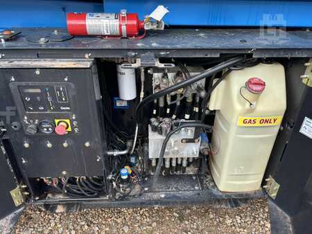 Plataforma Tijera 2020  GENIE GS2669RT (12)