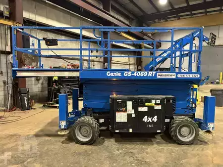 Scissor lift 2020  Genie GS4069RT (1)
