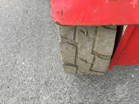 Scissor lift 2020  LGMG AS4046E (8)