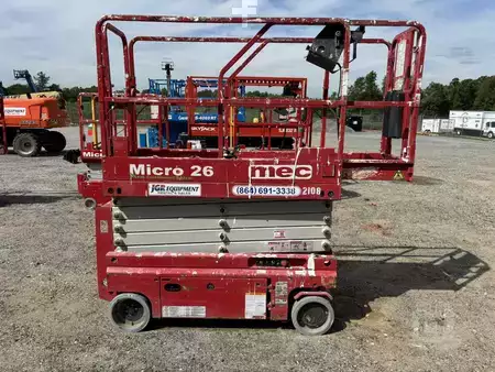 Scissor lift  MEC MICRO 26 (1)