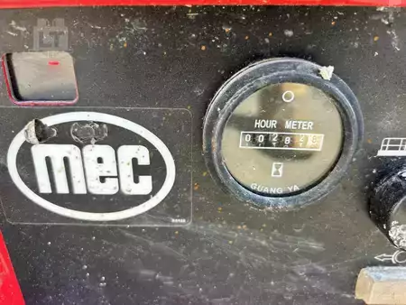 Plataforma de Tijera 2021  MEC MICRO 19 (10)