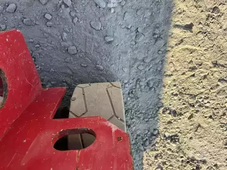 Plataforma de Tijera  MEC MICRO 26 (5)