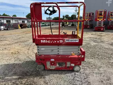 Scissor lift  MEC MICRO 19 (1)