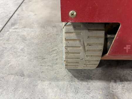 Scissor lift 2022  MEC MICRO 19 (5)