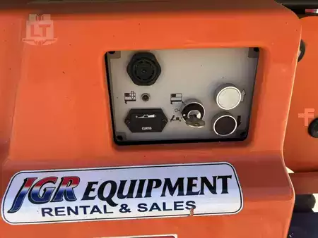 Nacelle à mât vertical 2022  JLG 1030P (6)
