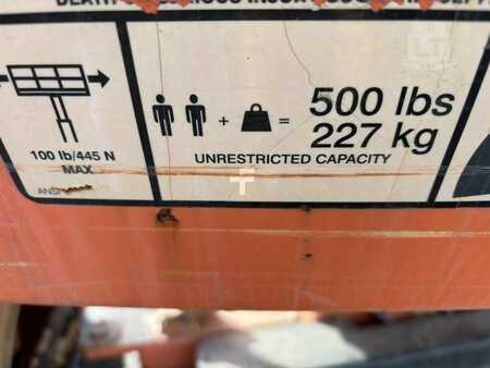 Articulating boom lift  JLG E600JP (14)