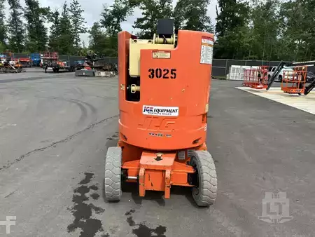 Nacelle articulée 2016  JLG E300AJP (2)