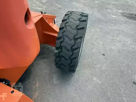 Articulating boom lift 2016  JLG E450AJ (8)