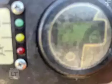 Articulating boom lift 2018  JLG E400AJPN (7)