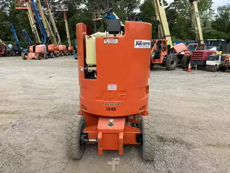 Articulating boom lift 2020  JLG E300AJP (2)