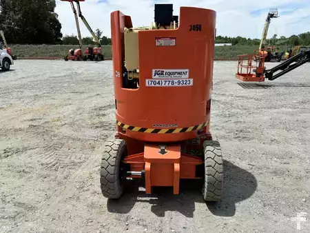 Plataforma Articulada 2022  JLG E300AJP (2)