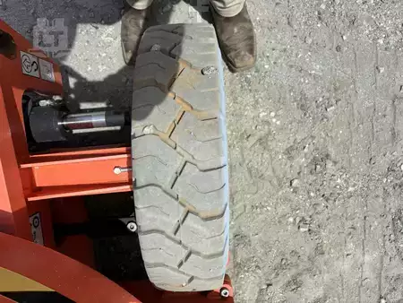 Plataforma Articulada 2022  JLG E300AJP (7)