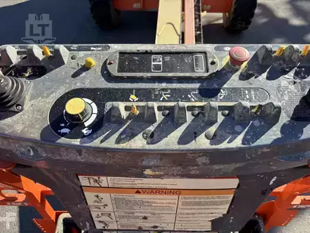 Nacelle télescopique  JLG 400S (5)