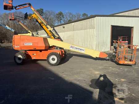 Telescopic boom lift  JLG 600S (1)