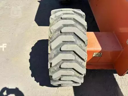Nacelle télescopique  JLG 600S (6)