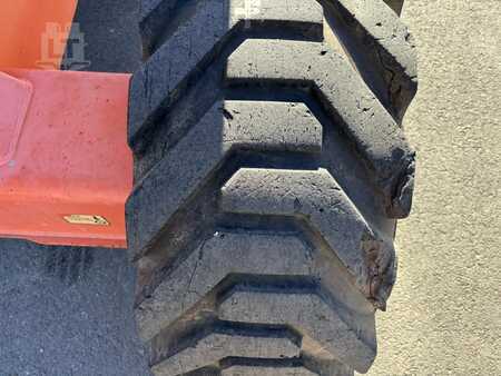 Telescopic boom lift  JLG 800S (3)