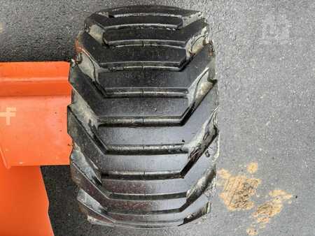 Plataforma Articulada 2007  JLG 450AJ II (13)