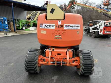 Plataforma Articulada 2007  JLG 450AJ II (2)