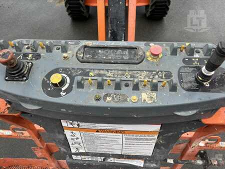 Plataforma Articulada 2007  JLG 450AJ II (4)