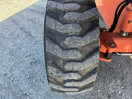 Telescopic boom lift  JLG 600S (7)