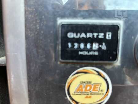 Plataforma Articulada 2009  JLG 800AJ (15)