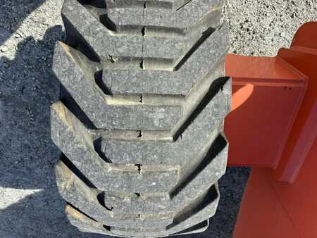 Plataforma Articulada 2009  JLG 800AJ (7)