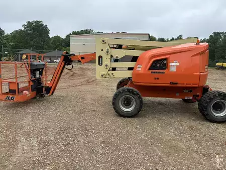 Articulating boom lift 2020  JLG 450AJ (1)