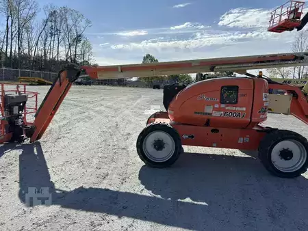 Articulating boom lift 2020  JLG 600AJ (3)