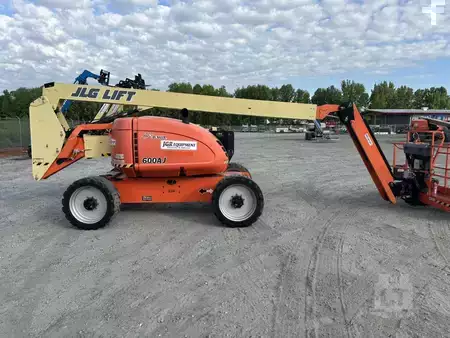 Plataforma Articulada 2021  JLG 600AJ (1)