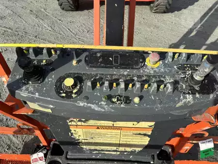 Plataforma Articulada 2021  JLG 600AJ (5)