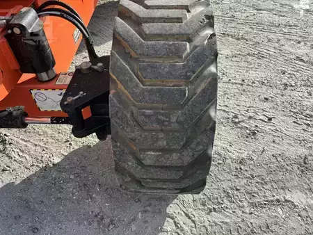 Plataforma Articulada 2021  JLG 600AJ (7)