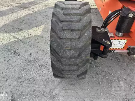 Plataforma Articulada 2021  JLG 600AJ (8)