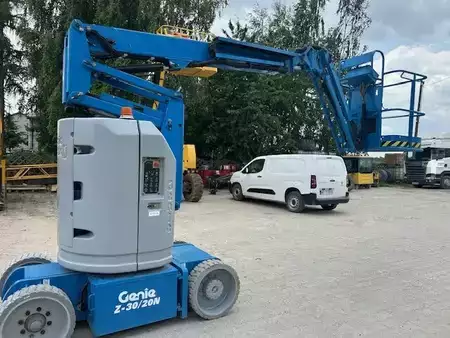 Plataforma Articulada 2007  Genie Z30/20N RJ (9)